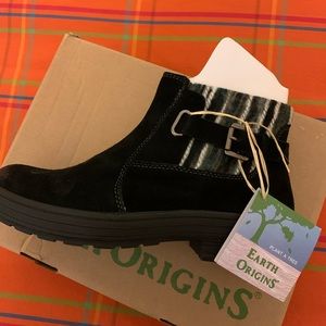 Earth Origin ankle boots